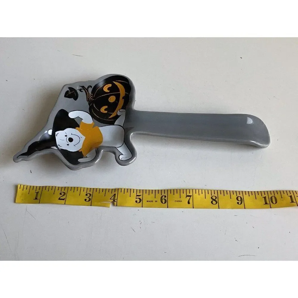 Disney‎ Winnie the Pooh Halloween Witches Hat Pumpkin Jack O Lantern Spoon Rest